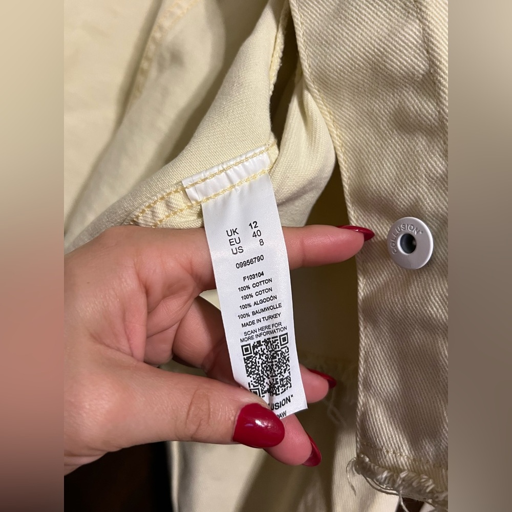 Fashion Nova Cream Jean Jacket Casual Style - Picture 7 of 10